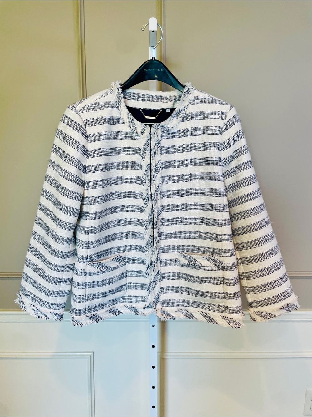 Chico's Tweed 3 XL Collarless Box Jacket Ivory Navy Fringe Raw Hem Cropped